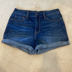 Hollister High-Rise Shirt 3”